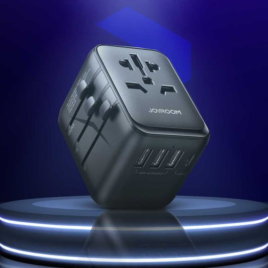 Port Universal Travel Adapter - Flip.Pk